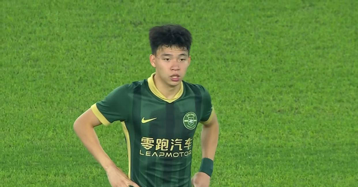 球荒, 米特里策在, 减弱了一大